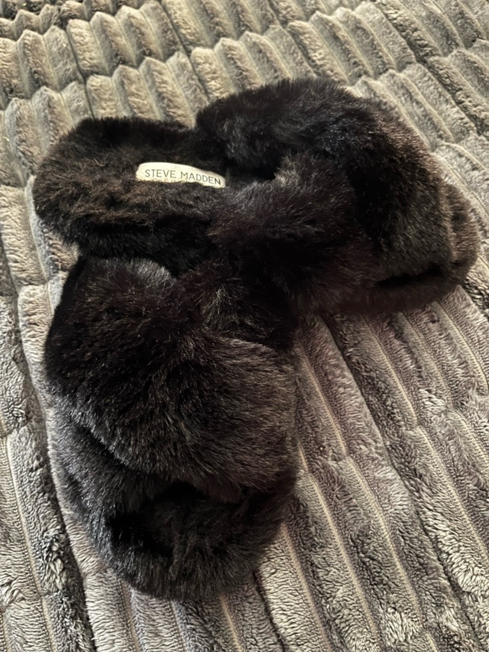 Steve Madden Black Faux Fur Crisscross Slides